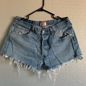 Levi’s 501 button fly shorts